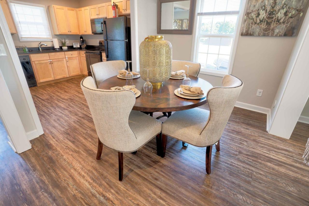 Kannapolis Elegant Townhouse - Pet Friendly מראה חיצוני תמונה