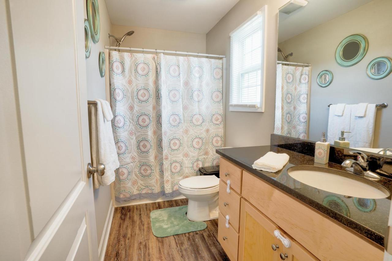 Kannapolis Elegant Townhouse - Pet Friendly מראה חיצוני תמונה