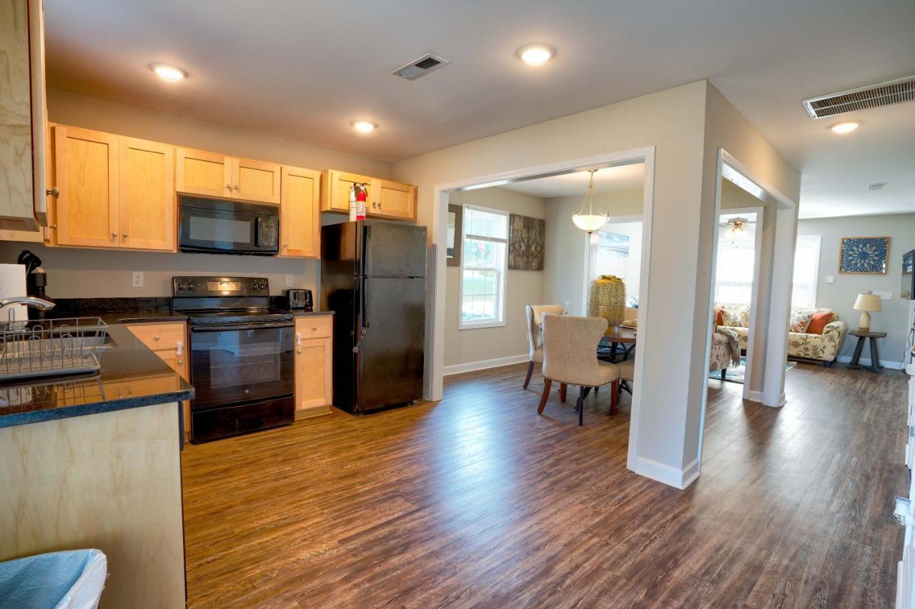Kannapolis Elegant Townhouse - Pet Friendly מראה חיצוני תמונה