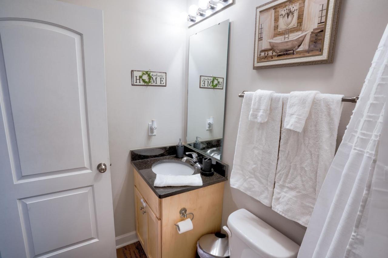 Kannapolis Elegant Townhouse - Pet Friendly מראה חיצוני תמונה