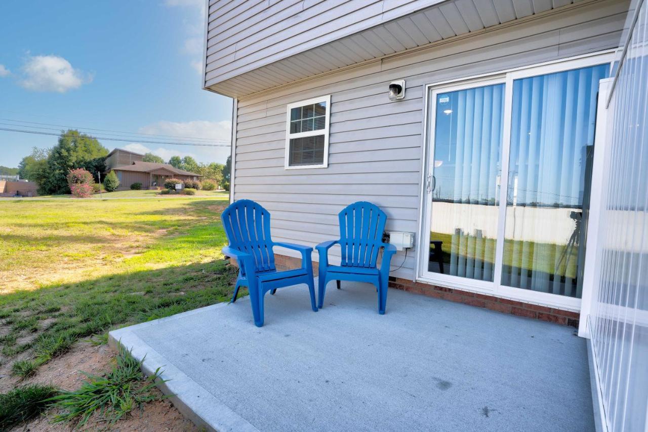 Kannapolis Elegant Townhouse - Pet Friendly מראה חיצוני תמונה